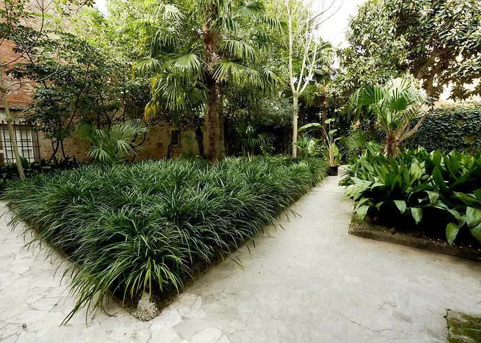 SUGAR ROOMS Residenza D'EpocaAlbergo